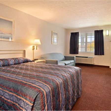 Days Inn 마케도니아 객실 사진
